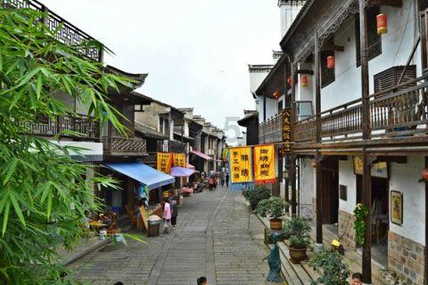 狂人竞速赛无敌版