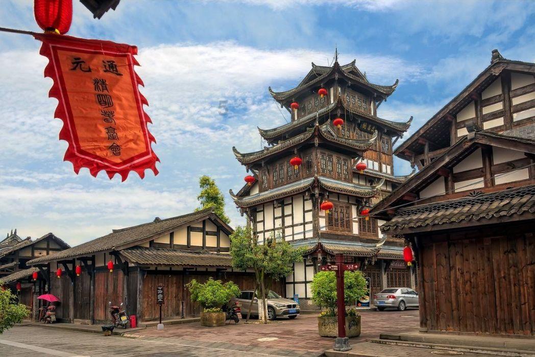 衣服丑、价格贵是供应链的锅？周成建回归第一刀砍向供应链，但这还远远不够